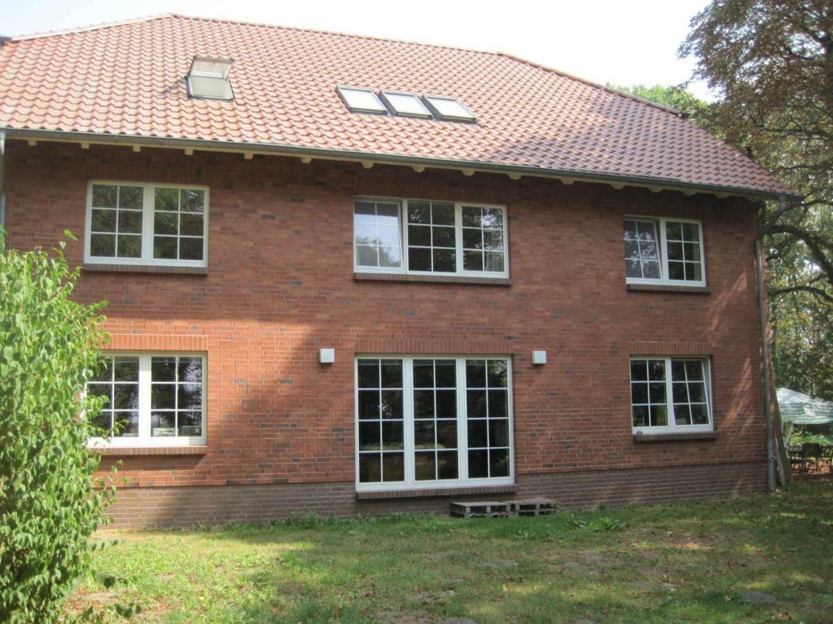 Wohnung Im Park Thulendorf Buitenkant foto